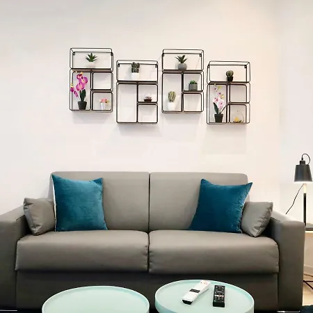 Apartment Urban 3 *