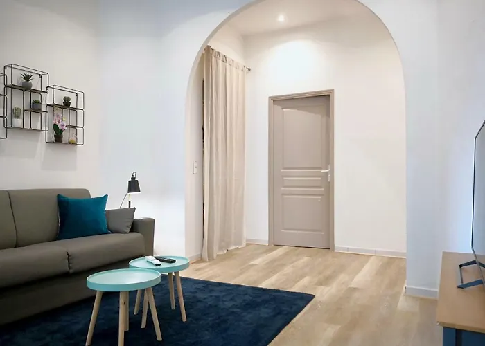 Urban 3 *